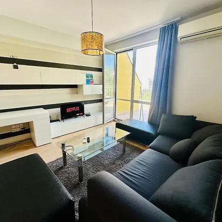 Sunscape Apartment *